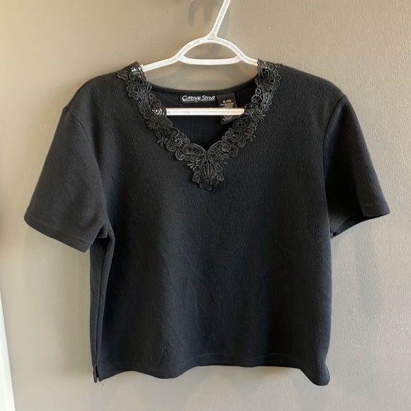 Cottage Street Women’s Short Sleeved Black Blouse Size XL - Picture 9 of 14